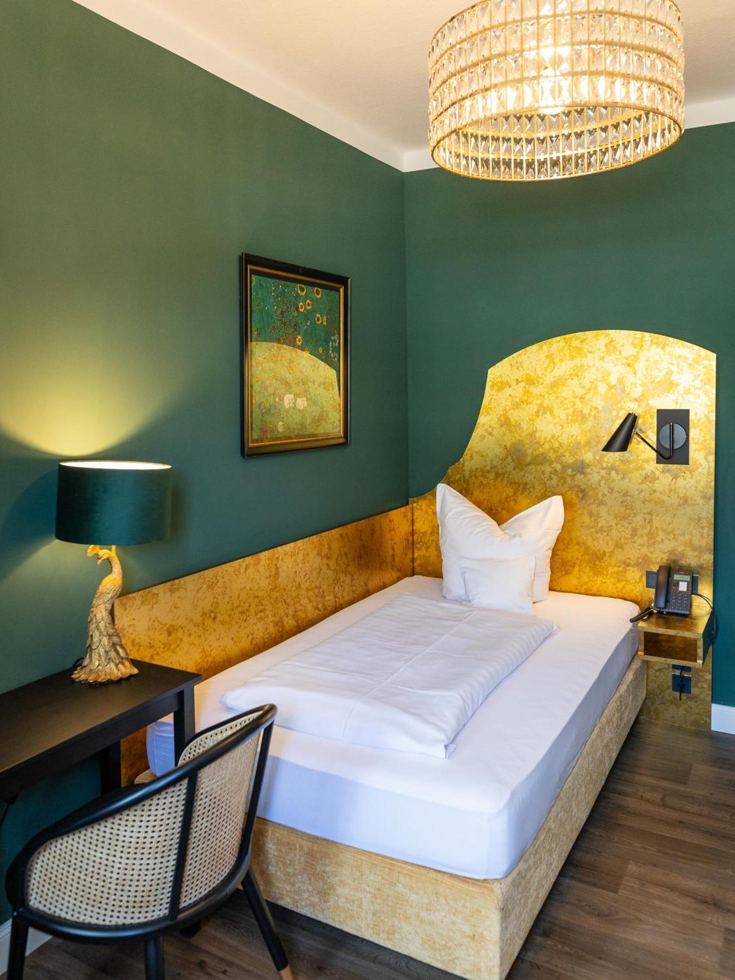 Boutique Hotel Bundschuh 3 Sterne Superior Lohr Buitenkant foto