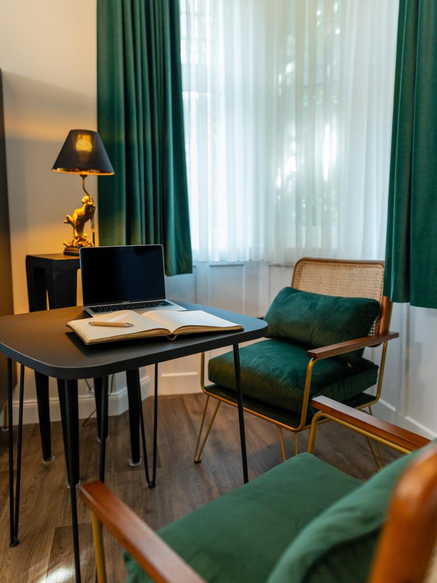 Boutique Hotel Bundschuh 3 Sterne Superior Lohr Buitenkant foto