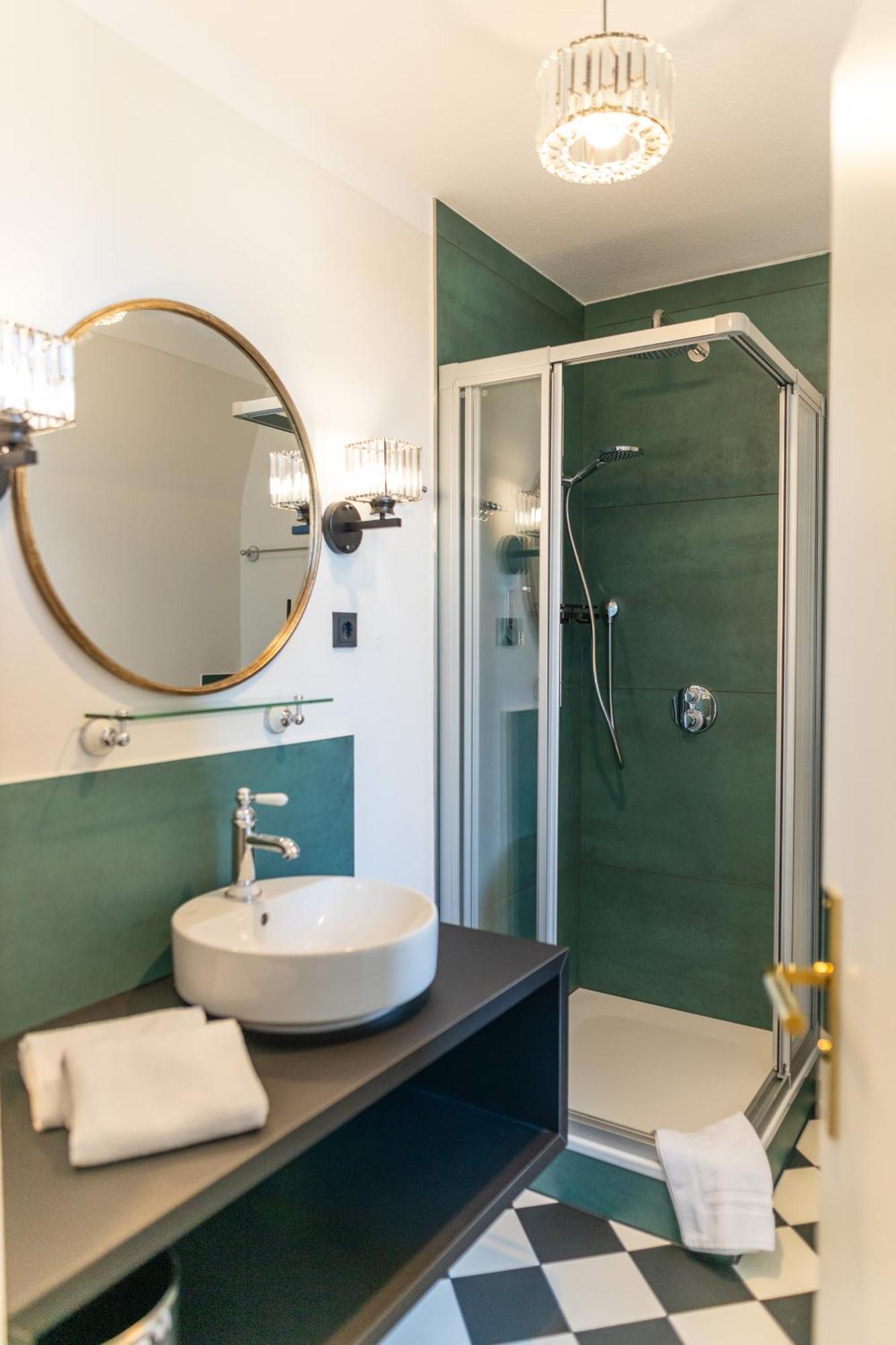 Boutique Hotel Bundschuh 3 Sterne Superior Lohr Buitenkant foto