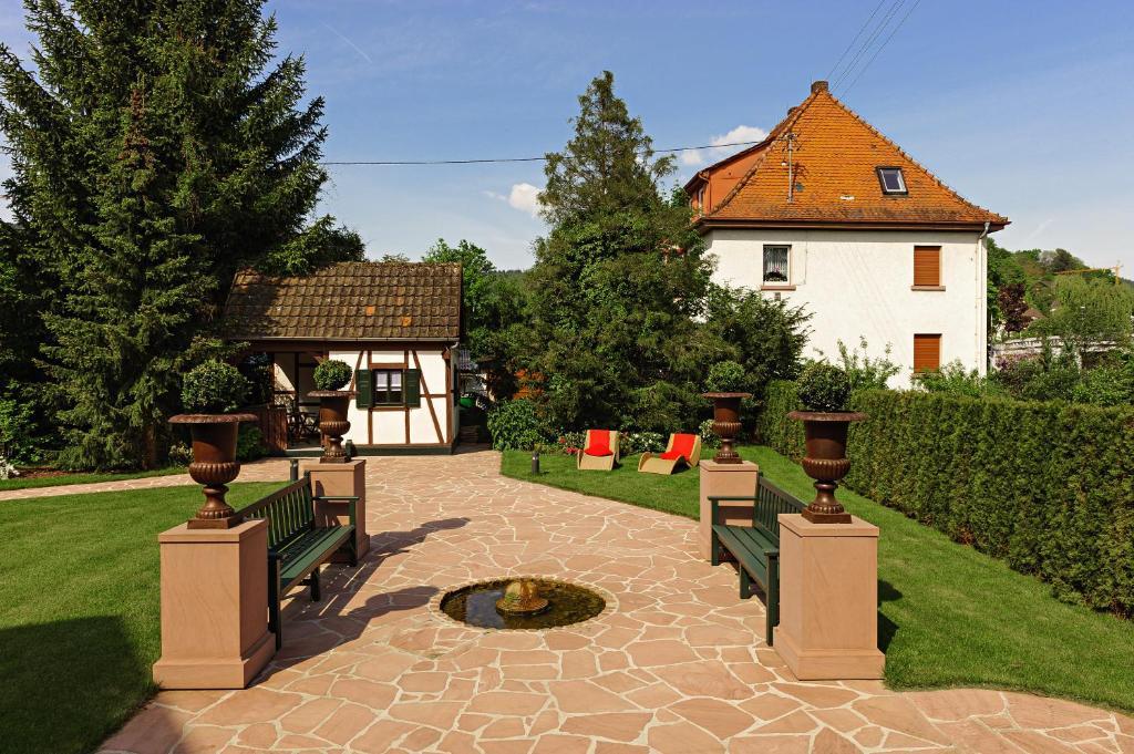 Boutique Hotel Bundschuh 3 Sterne Superior Lohr Buitenkant foto