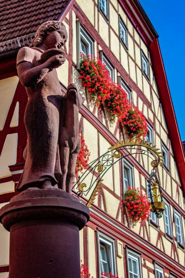 Boutique Hotel Bundschuh 3 Sterne Superior Lohr Buitenkant foto