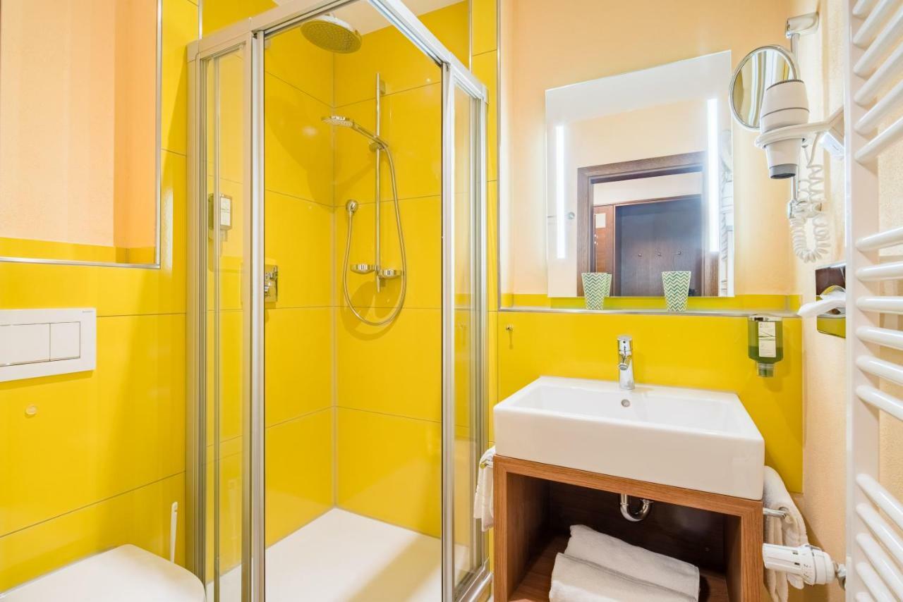 Boutique Hotel Bundschuh 3 Sterne Superior Lohr Buitenkant foto